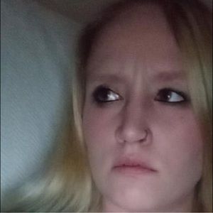 Meet your Posher, Renee